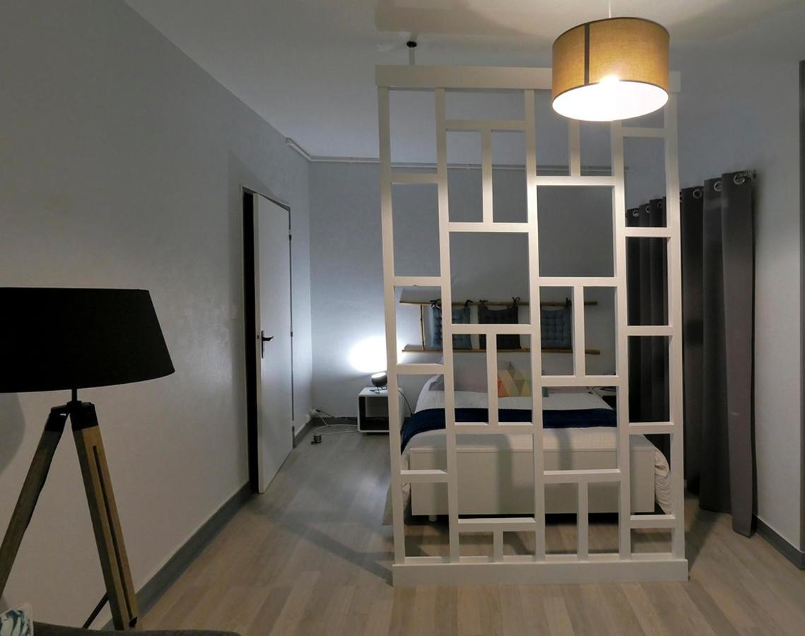 Les Jardins Du Clain Apartment *