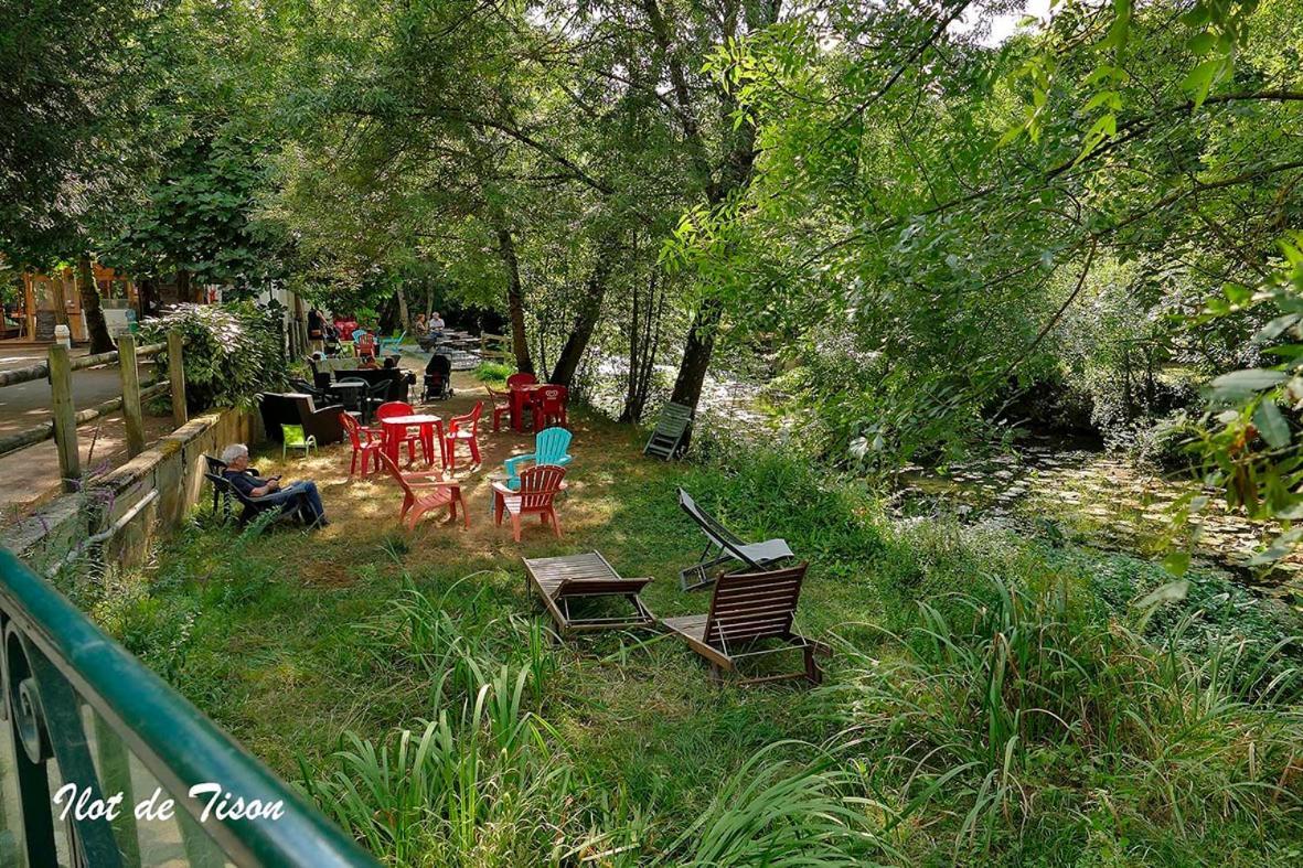 Les Jardins Du Clain * Poitiers