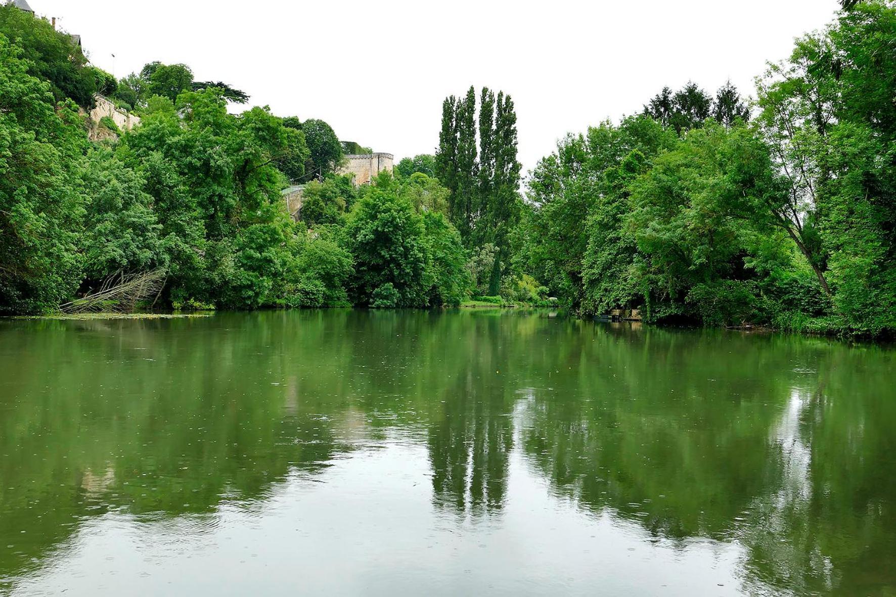 Les Jardins Du Clain Apartment *